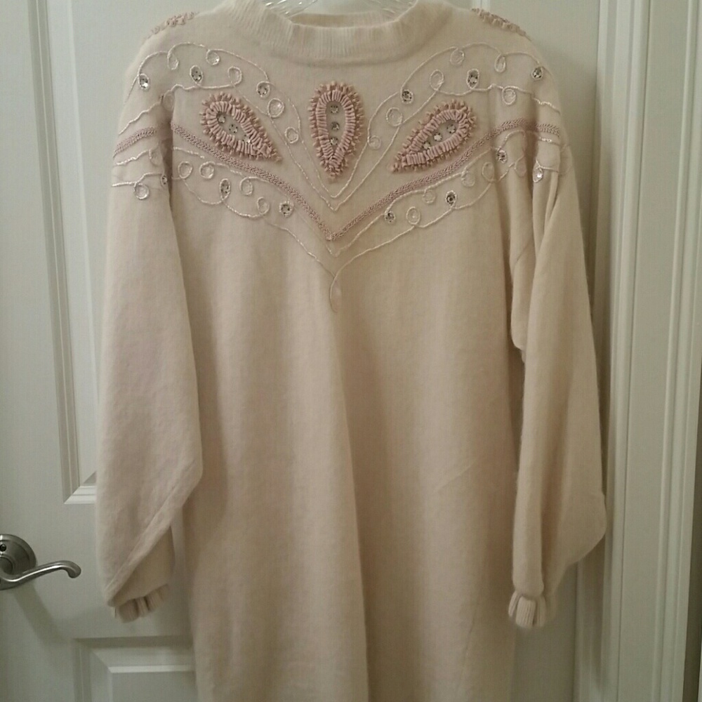 Embellished Cream Long-Sleeve Knit Dress